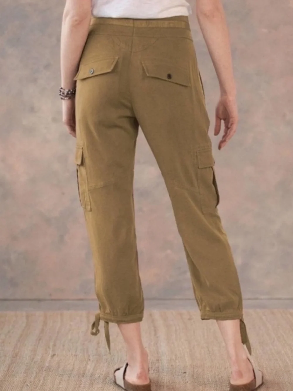 Sundance Iva Cargo Joggers Butternut Tan Size 12